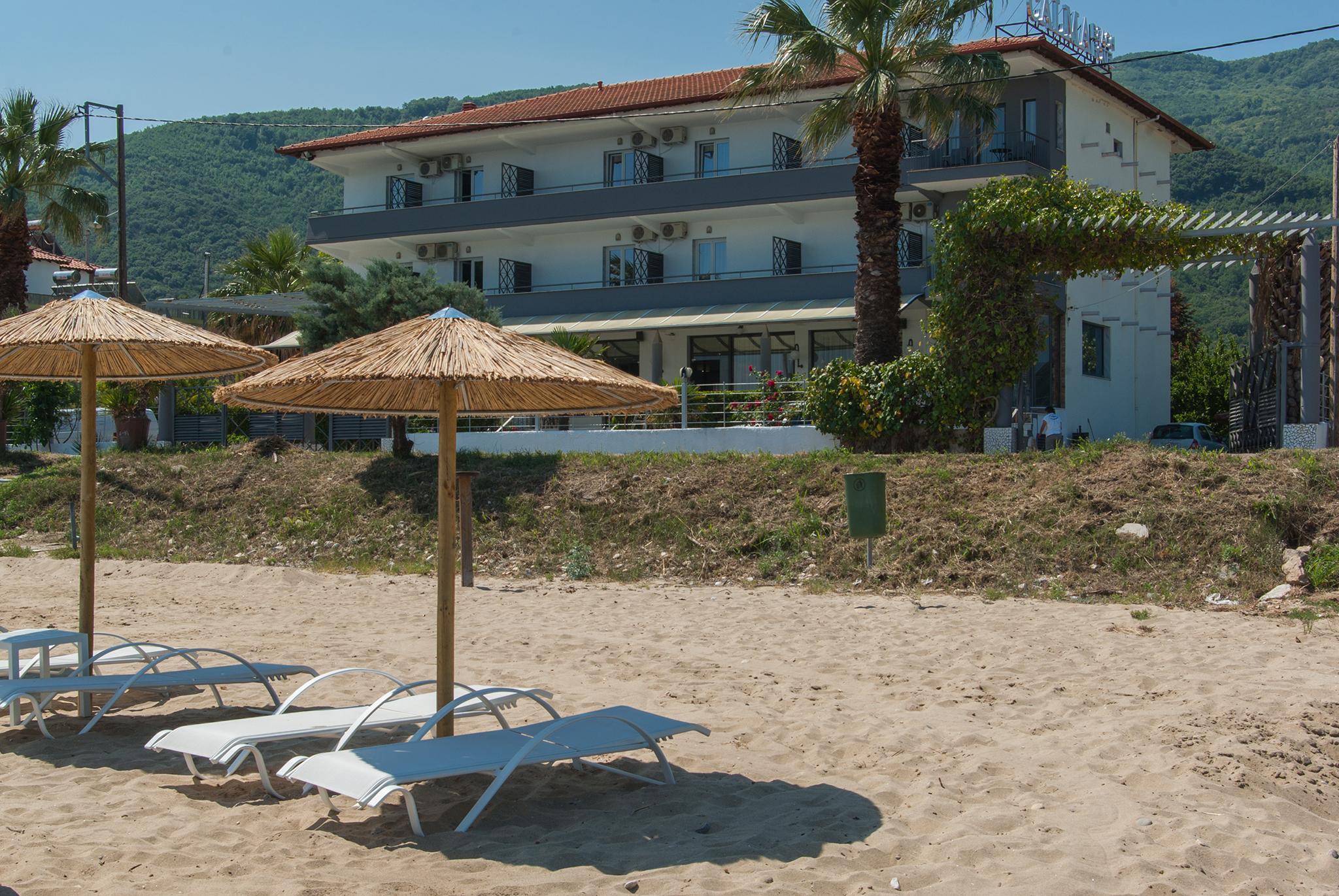 Calma Beach Hotel スタブロス エクステリア 写真