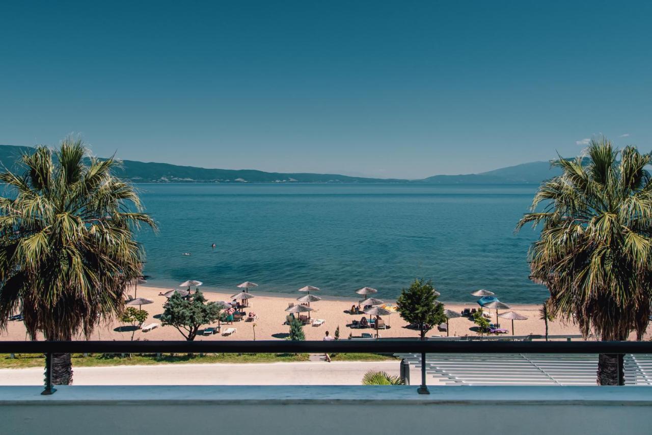 Calma Beach Hotel スタブロス エクステリア 写真